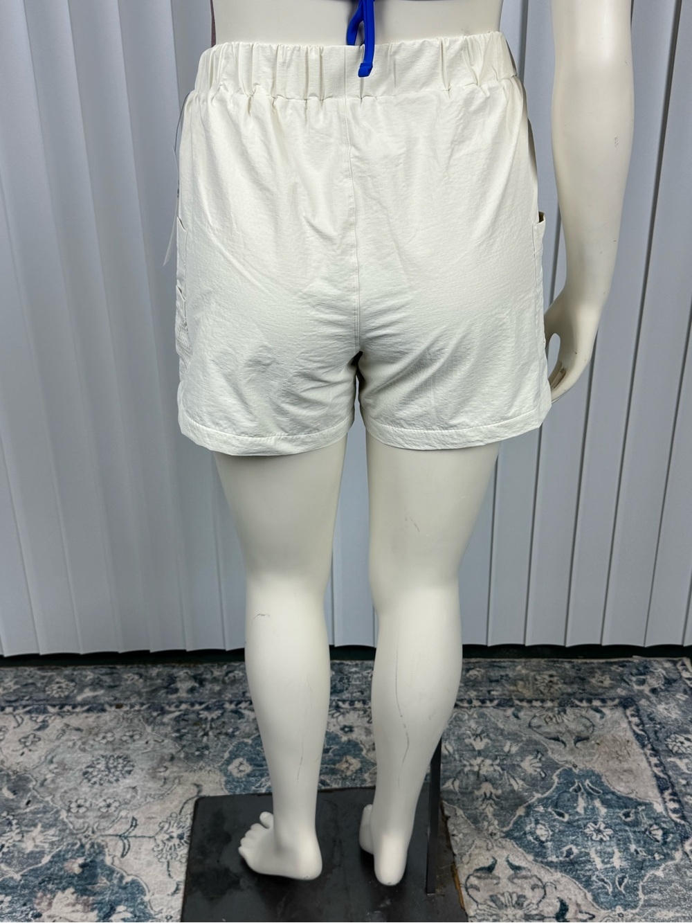 Mono B Light Tan Cargo Shorts Size Small, Medium, Large - Picture 2 of 15